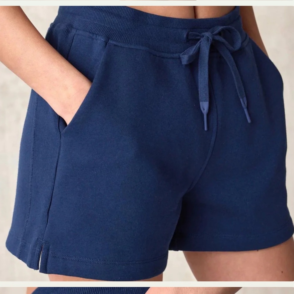 MPG SPORT-Comfort Women's Short - Navy